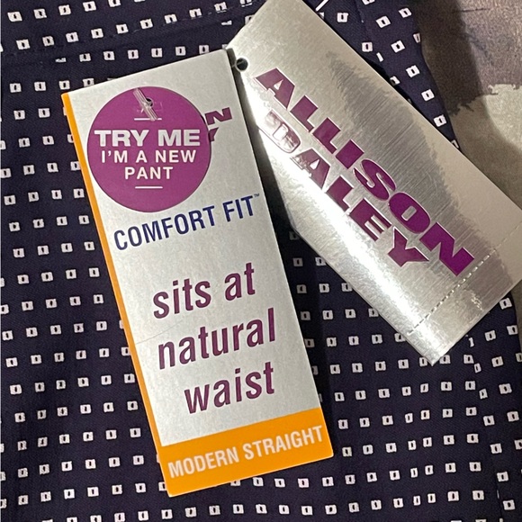 Patterned Blue Pants - Picture 8 of 8